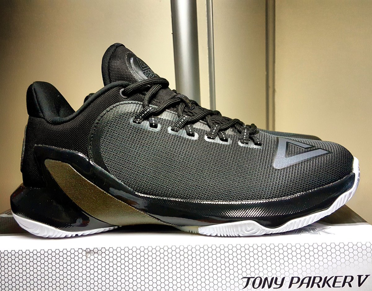 nielsimonlive's tweet photo. The latest addition to my collection.. Tony Parker V! 💪 #Loyalty
It's all about SPEED! 🏃♂️
#TPseries #TP9 #PEAK #TPV #TP5 #PEAKsportsPH #Spurs #TonyParker #GoSpursGo https://t.co/fLPH2YGvRi