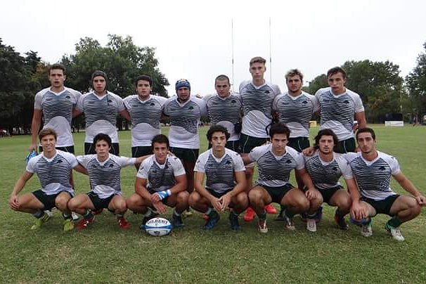 urobaprensa's tweet photo. Argentino Juvenil en Santa Fe. Final del primer tiempo Uroba 17 Sur 0. Try de Miri y 2 de Perdonó.
#vamosuroba 
#jugamostodos https://t.co/muxBaHO7om
