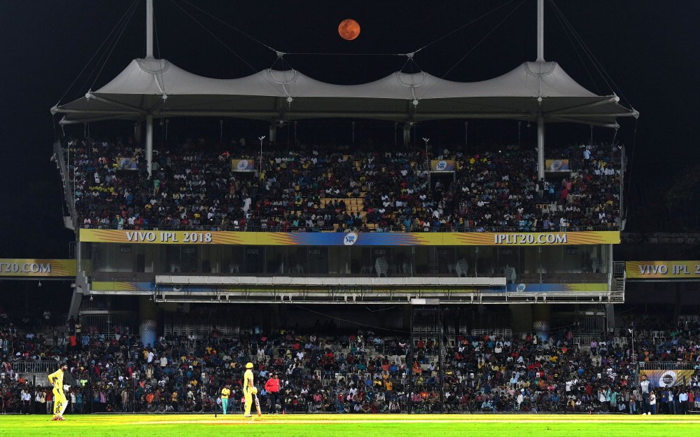 sportstarweb's tweet photo. Chennai Super Kings (@ChennaiIPL) and the Board of Control for Cricket in India (@BCCI) have ruled out the possibility of shifting CSK's @IPL home matches to Kerala, reports @ShayanAcharya.
 
READ: https://t.co/XDuG1Fzs9w https://t.co/8grIGFxQuJ