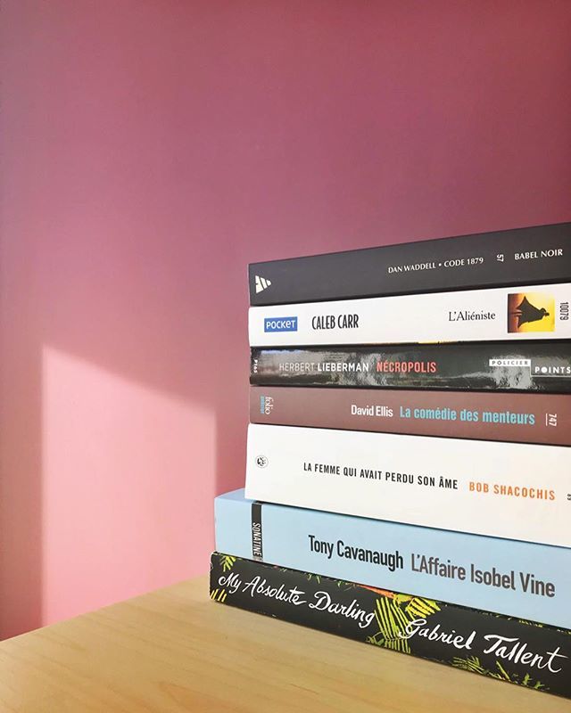juliafters's tweet photo. Le butin @quais_polar d’hier... De quoi lire pendant un moment ! 📚
•
#quaisdupolar2018 #qdp2018 #mloat #gabrieltallent #calebcarr #davidellis #herbertlieberman #bobshacochis #tonycavanaugh #danwaddell #bookstagram #instabook #readinglist #bookholic #… https://t.co/f3DQZbdokY https://t.co/CMrWcxcrtR