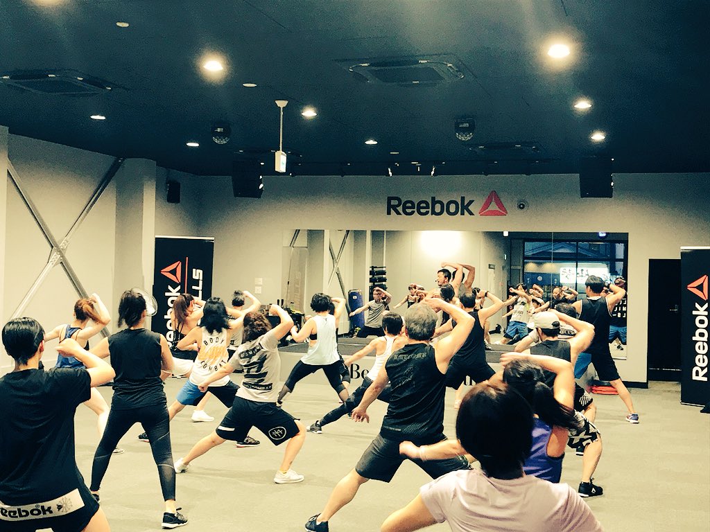 CertezaFitnessG's tweet photo. 今日の、#BODYCOMBAT 今井ボス!
ボーナストラックを楽しんでます🎶
KATAがカッコいい✨
#certezafitnessgym #LESMILLS #BODYCOMBAT75 #今井学 https://t.co/WY7cWdAQ22
