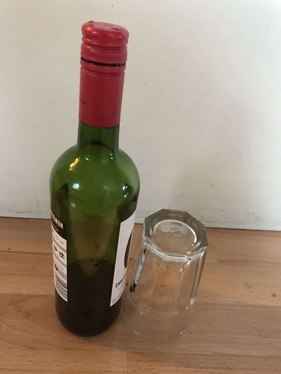 Chamber members - Come along to Burgandy and Blacks on Wed 12th April 5.45 to Celebrate our past success and decide on our Future!