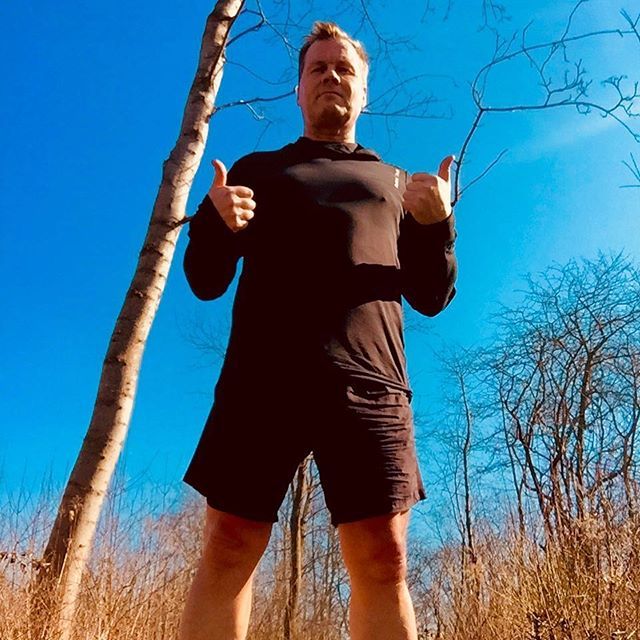 Mr_Perminator's tweet photo. #backinshape #feelgood #whitelegs #getreadyfortour #grumpynators 
First run in short pants this year https://t.co/CPtZfWdibp https://t.co/tuV6k2Wxij