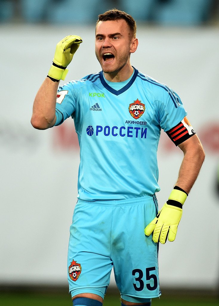 Happy birthday Igor Akinfeev(born 8.4.1986) 