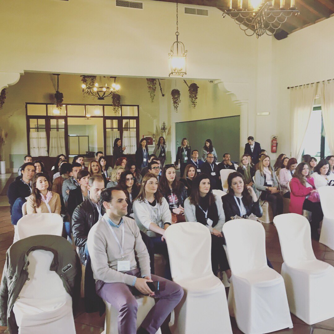 Farmacia I+ tweet media