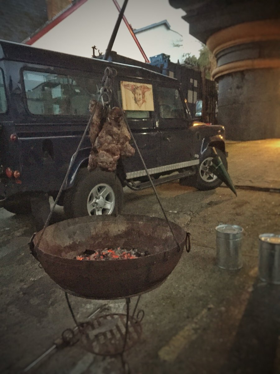 restaurant_pan's tweet photo. We had a great event on Wednesday, looking forward to the next on the 18th April! Tickets through @designmynight so grab them while they last. More dates to come. #londonpopup #popup #railwayarches #game #muntjac #venison #firepit #kadai @kadaifirebowls #defender110 @dougychef https://t.co/8fsUqn3RIM