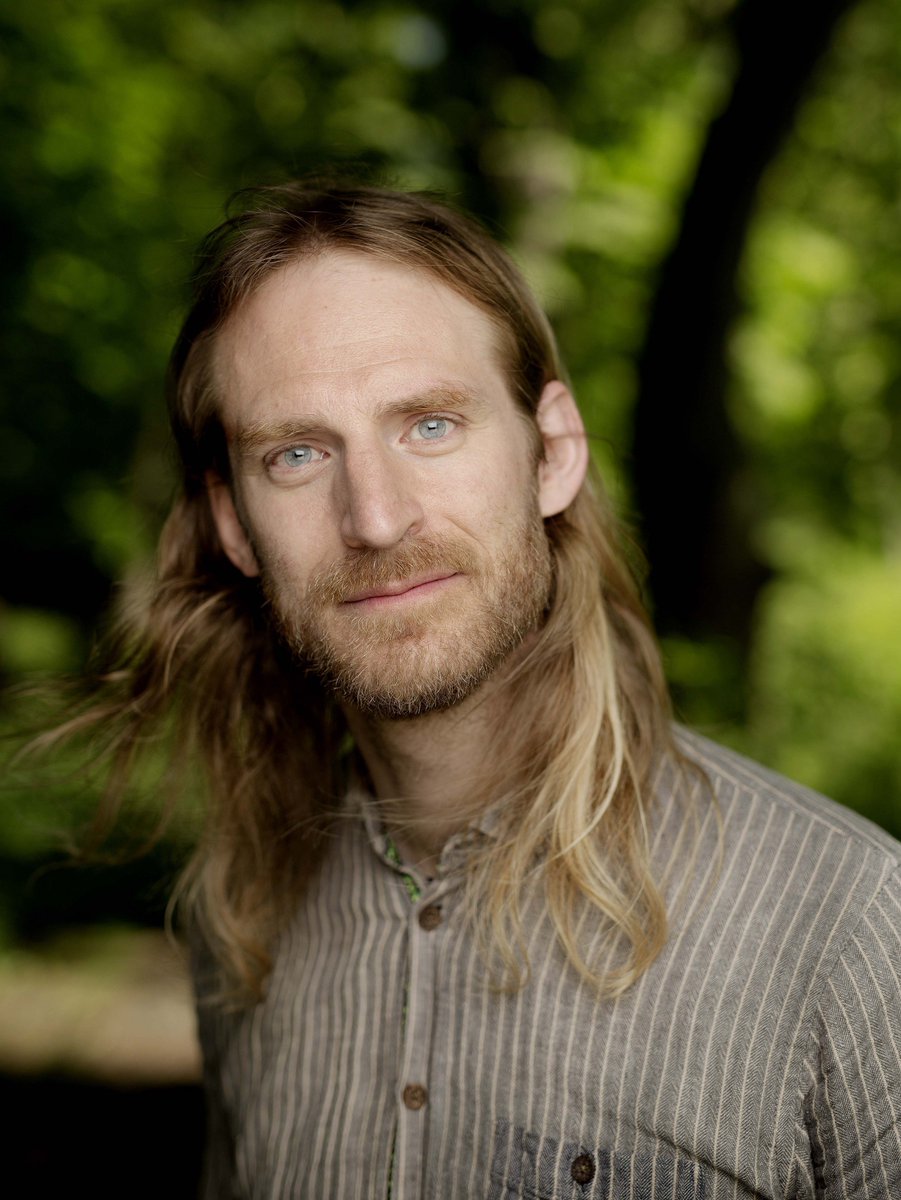 bokeribo's tweet photo. Fleire flotte forfatttarar på veg til Bø i mai: Mona Høvring, Thorvald Steen, Alf Kjetil Walgermo, Rune Christiansen! https://t.co/zfQpSmuc9p