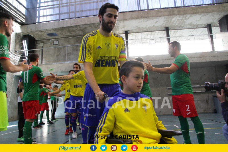 portalcadista's tweet photo. FOTOGALERÍA 📸: Cádiz CF Virgili - CD Benalup FS (5-1)

¡Las fotos del campeón! 💛💙🏆

https://t.co/tO8ycCpxRY https://t.co/7C9JIwkNq3