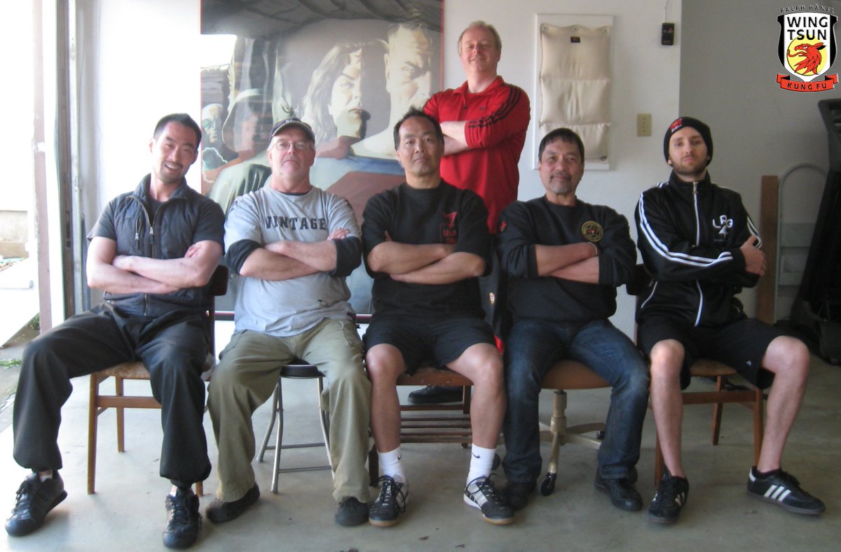 KungFuCoach's tweet photo. Flashback 2012
Fun with a 'non-traditional show-off' photo with six Sifus.
My Si-Fu wrote on https://t.co/12sZtW8bdW "You can't pass by someone, if you only follow in their footsteps! So much for tradition in WingTsun!"
#wingchun #kungfu  #motivation #martialarts #daswingtsun https://t.co/4axPU5bCdf