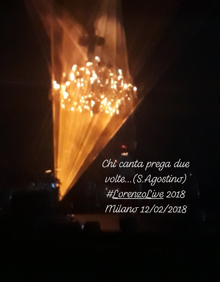 Semmyeah's tweet photo. stavo sfogliando tutte le foto fatte nelle 6 date di #milano del #LorenzoLive2018 e questa la trovo bellissima...Buona Domenica @lorenzojova https://t.co/bDkwmsX9H3