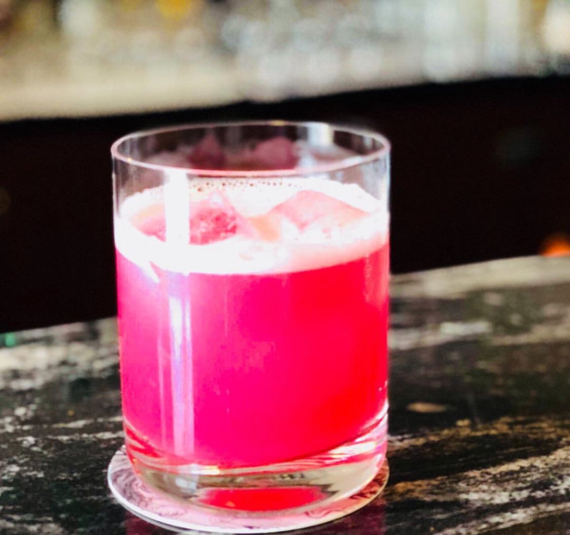 life_berlin's tweet photo. sea breath (shaked by vodka and cranberry juice and grape fruit juice)
It's a really fruity taste ! please refresh !

#alcohol #alcoholdrink #bar #refreshing  #seabreath #citrus #bartender # earlyspring #cocktail #lifeberin # #berlin #japanese #yummy #japaneserestaurant https://t.co/lY6iFdFs6t
