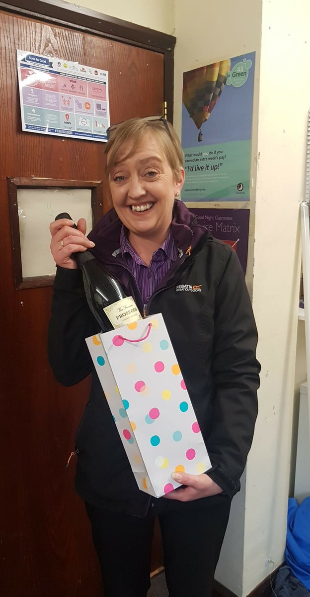 Yesterday our Kirsty wowed and saved the day when the groom's taxi didn't turn up and she whizzed him there herself, just in time! Today it was her turn to be wowed! <a href="/katesharpe69/">Kate Sharpe</a> <a href="/teamcotswold1/">Cotswoldteam PI</a> <a href="/SDEBDD/">simon ewins</a> <a href="/RikkiQuinlan/">RQPI</a>