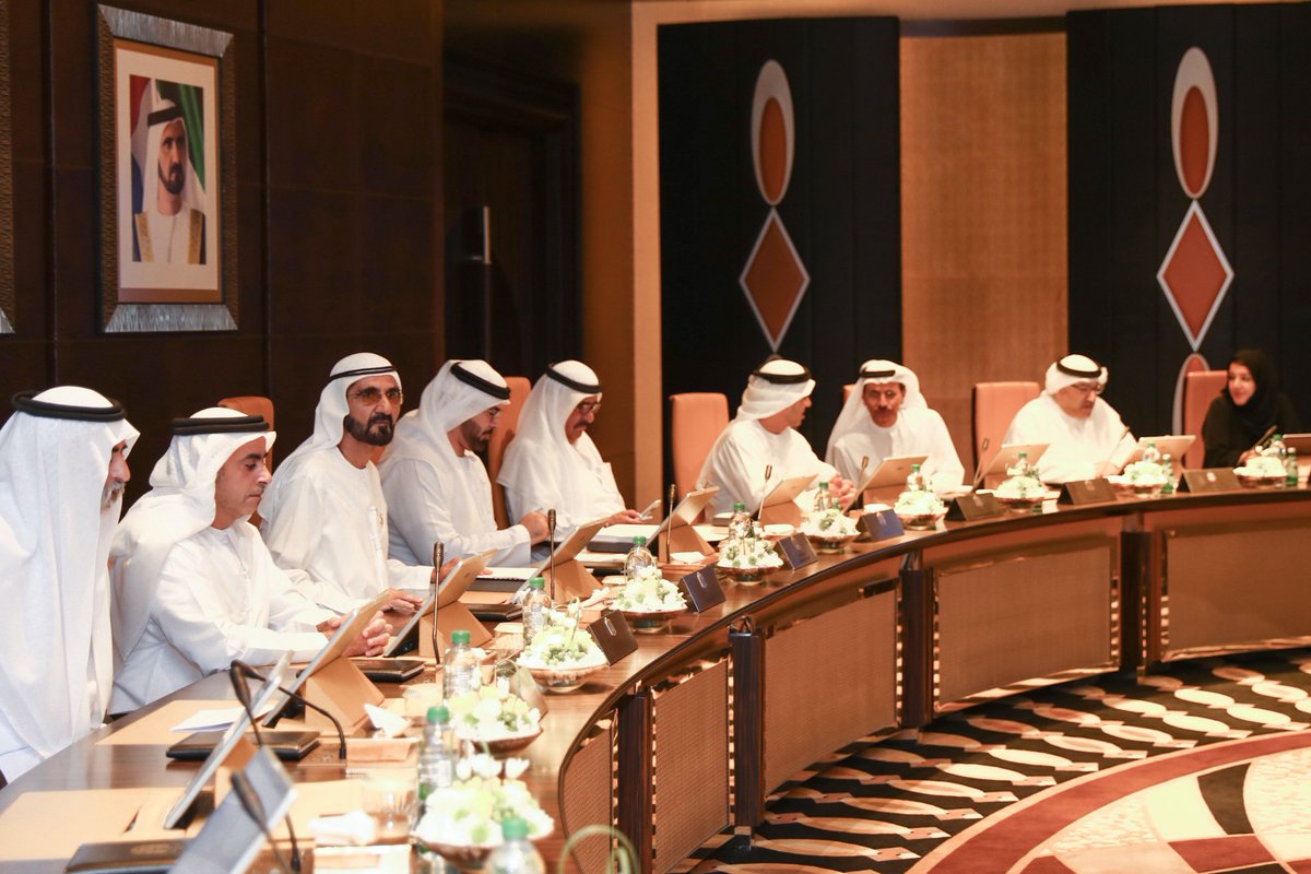 нефтеперерабатывающий завод в саудовской аравии. Mall of the world в дубае. производство арабских эмиратов. производство арабских эмиратов. производство арабских эмиратов.