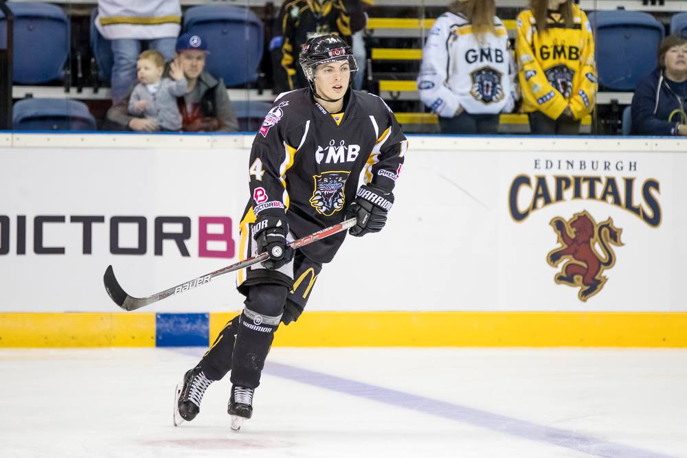 PanthersIHC's tweet photo. 📸's from warmup, courtesy of @PanthersImages 👌🏼 #PanthersNation https://t.co/2gXIl8QU0k
