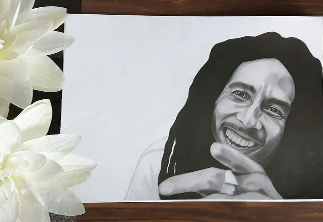 RWCreativearts's tweet photo. ❤️ love the life you live. live the life you love ❤️ Have a great Sunday 😊 #BobMarley #onelove #sundaymotivation #positivity #art https://t.co/z9oDwIz3Cp