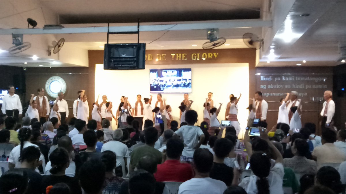 bsaguiguit's tweet photo. Happy Thanksgiving from Locale of CAA.
#MCGIThankfulEastToWest https://t.co/X3eMXnEskj