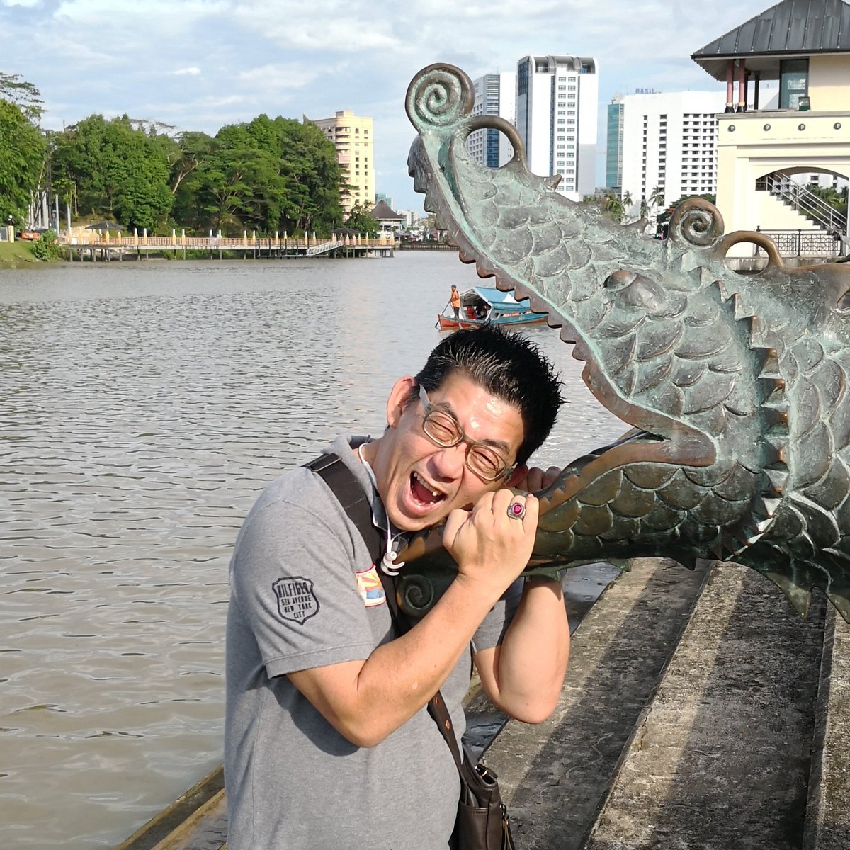 MYThen1's tweet photo. #NewProfilePic https://t.co/yIfMrqfbvg