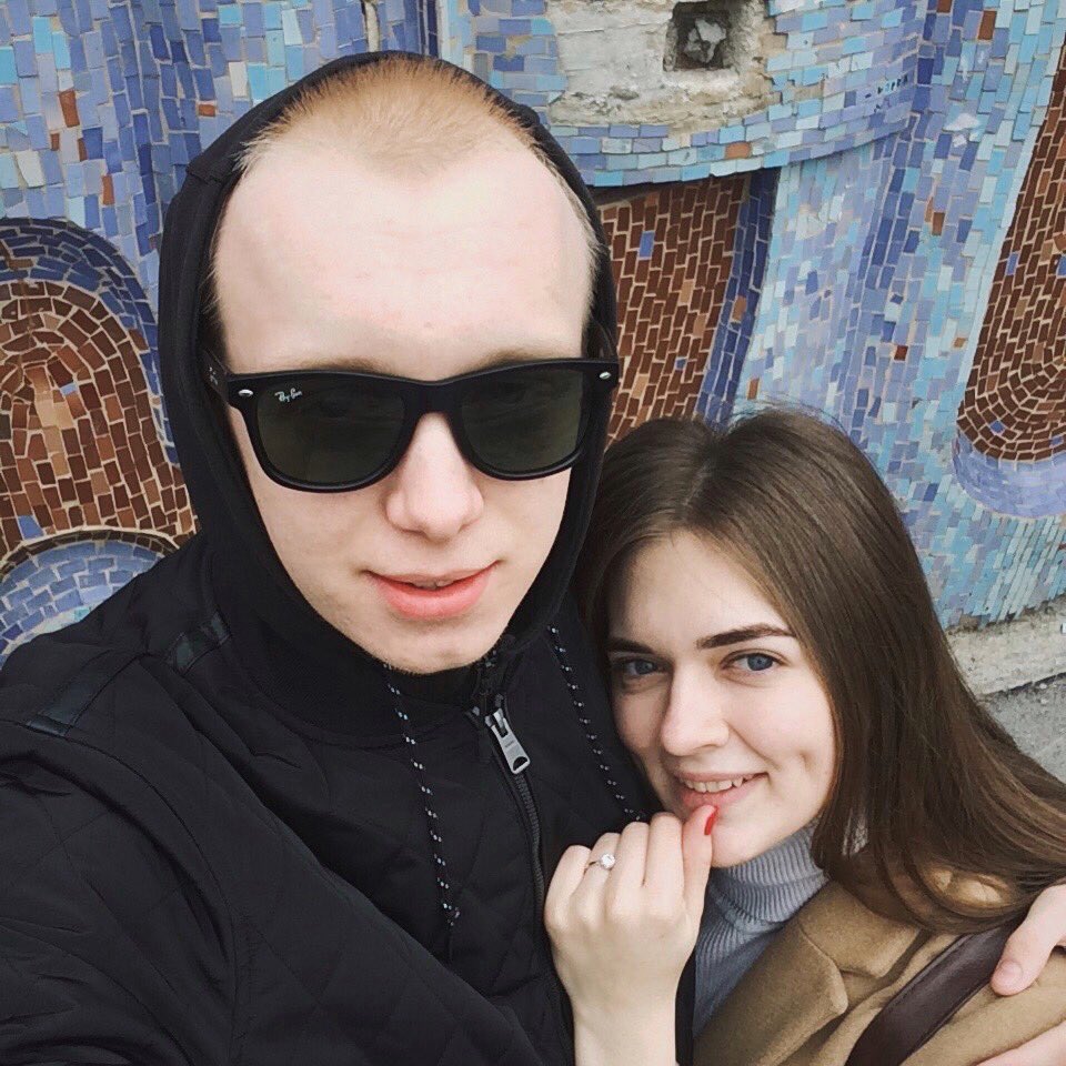 DartKol's tweet photo. 💑 https://t.co/Siy5RhIeEi