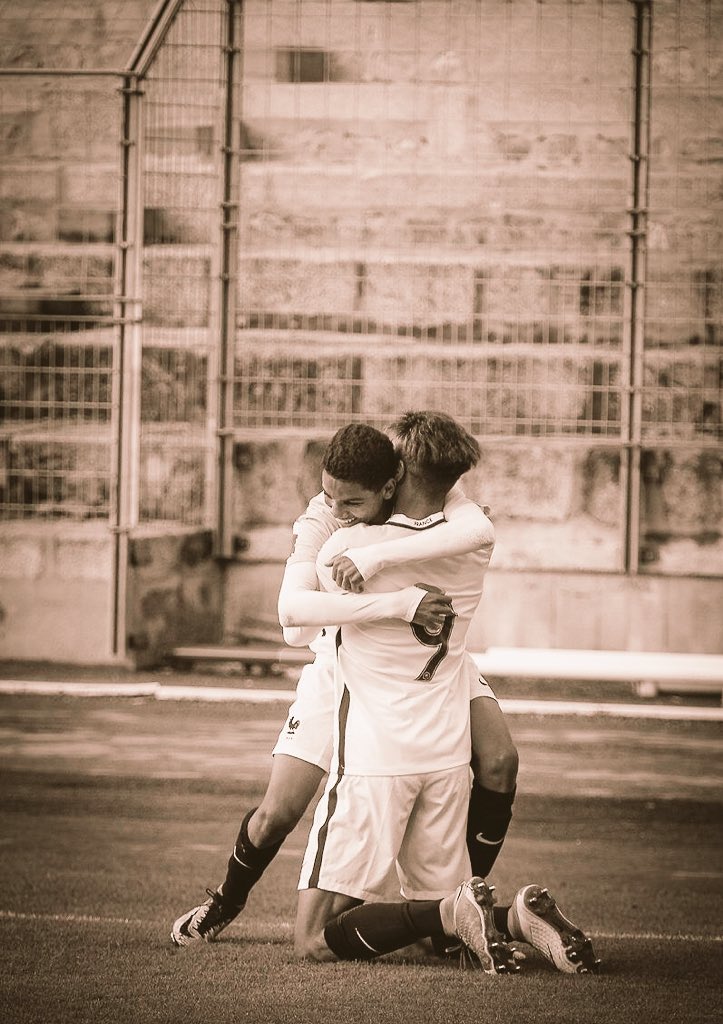 LafargeFoot's tweet photo. Revivez avant l’édition 2018, les plus beaux clichés du #LFA2017 avec notre photographe #Arico @VilleLimoges87 @JSLafargeFOOT @FFF https://t.co/B6kMoFFcEE