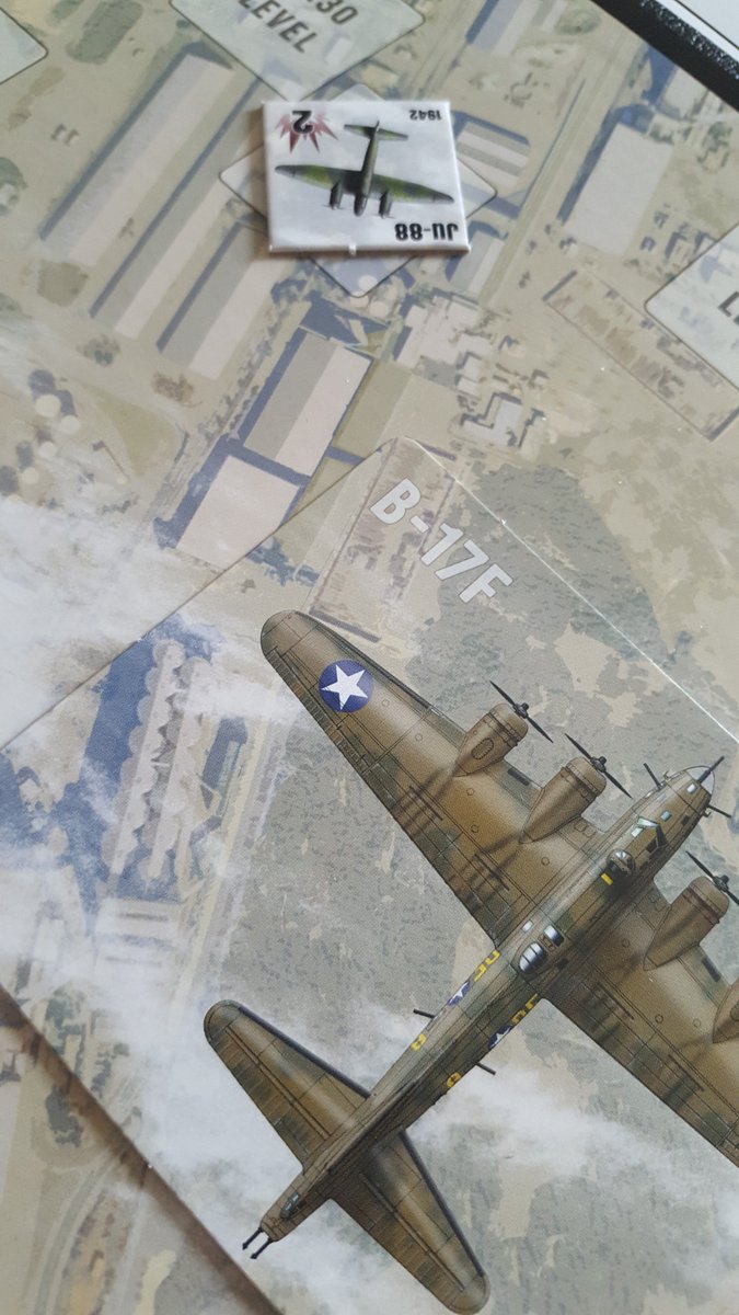 irishshylock's tweet photo. Over Belgium, clouds clearing but haze present. Large force of German fighters attack formation, 2 Ju-88's zone in on Pearl. One Ju-88 chased off by a Spitfire, second Ju-88 fires but misses, narrowly avoids collision with Pearl! #targetfortoday https://t.co/Q7XHrILYXu