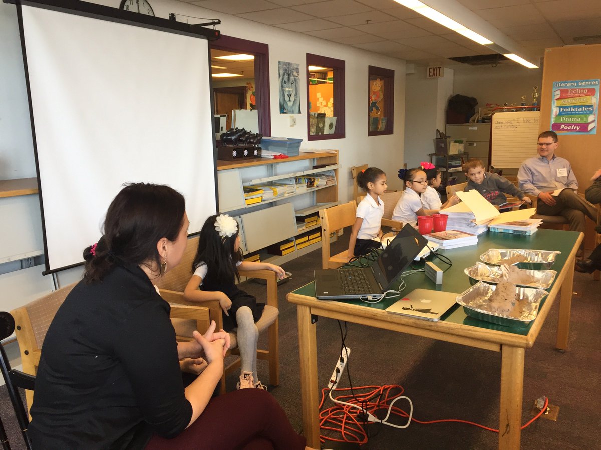 SoLawEastEl's tweet photo. Sometimes students need to teach the Science Champs. #KnowAtom https://t.co/2nHDHJHnHM