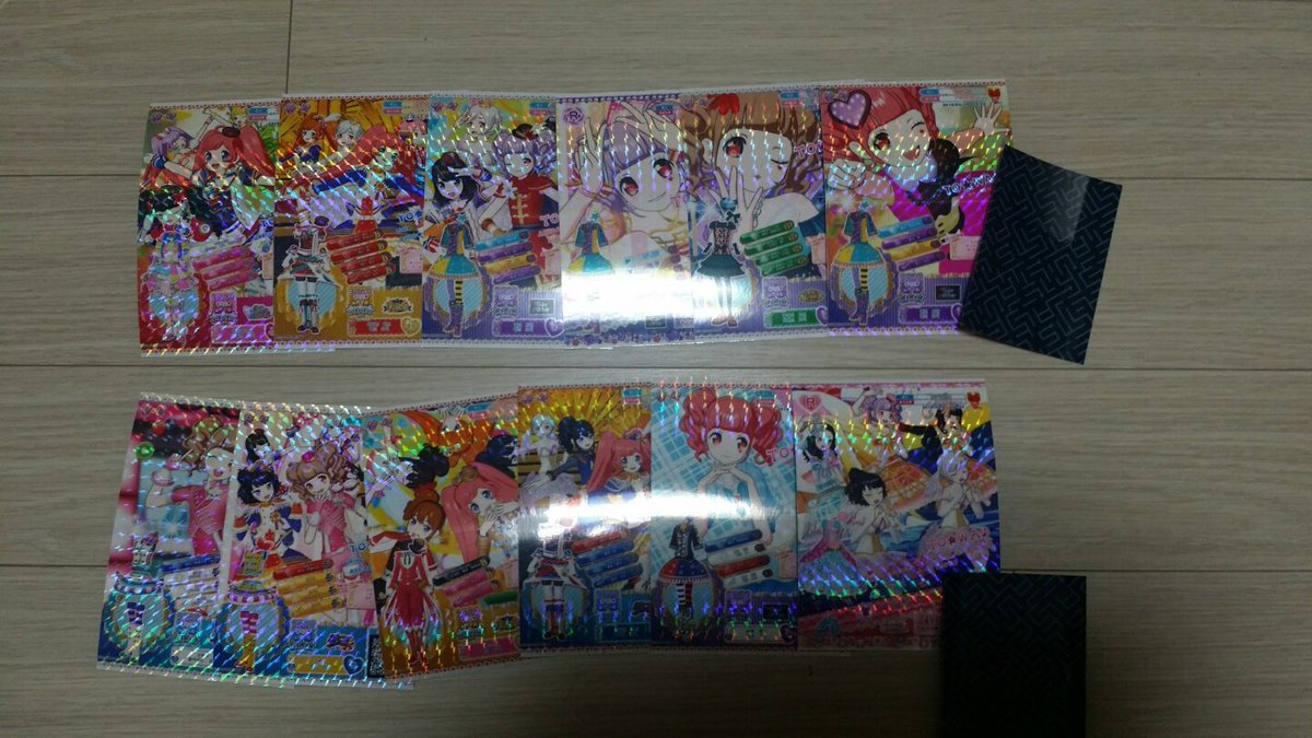 Pripara_Enstar's tweet photo. 🌟프리파라 일반티켓 및 드림티켓 판매합니다!🌟

일반티켓
🌟N~R_장당 500원
🌟SR~_장당 800원
드림티켓
🌟등급 상관없이 장당 1500원

🌟준등기 1000원,등기 2500원 추가됩니다!
🌟매니저 빨간고양이 입니다!

디엠알림이 오지 않아요..선멘션 부탁드립니다! https://t.co/jHbonlCDx2