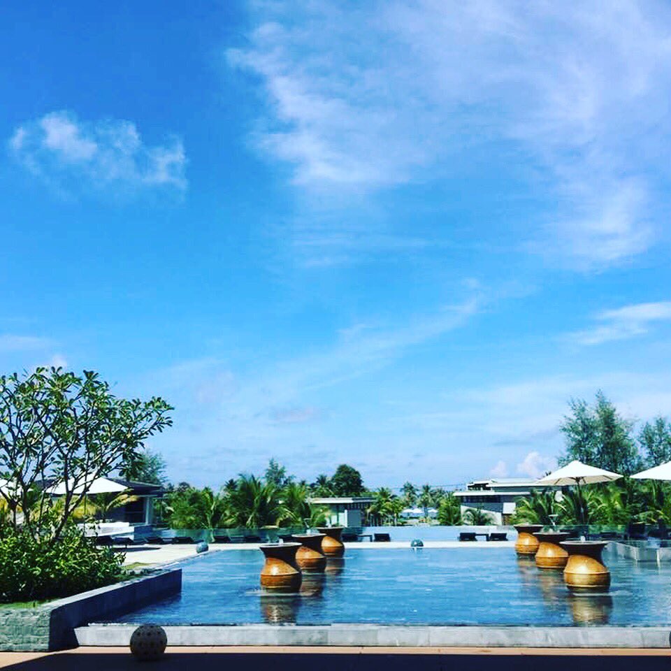 wyf1102's tweet image. After vacation 🌞😎🎀#EdelewissWhiteningMoisturingMask #removesuntan
#lulu_amour