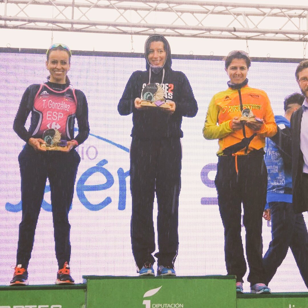 CalifasdeHierro's tweet photo. Impresionantes resultados de nuestr@s #califasdehierro en #DuatlóndeJaén siendo Toñi González 🥈absoluta femenina y Sergio Ortiz 🥇Senior y 4 absoluto masculino #orgullocalifa #familiacalifa #roadtocalima https://t.co/opb8geiOfc