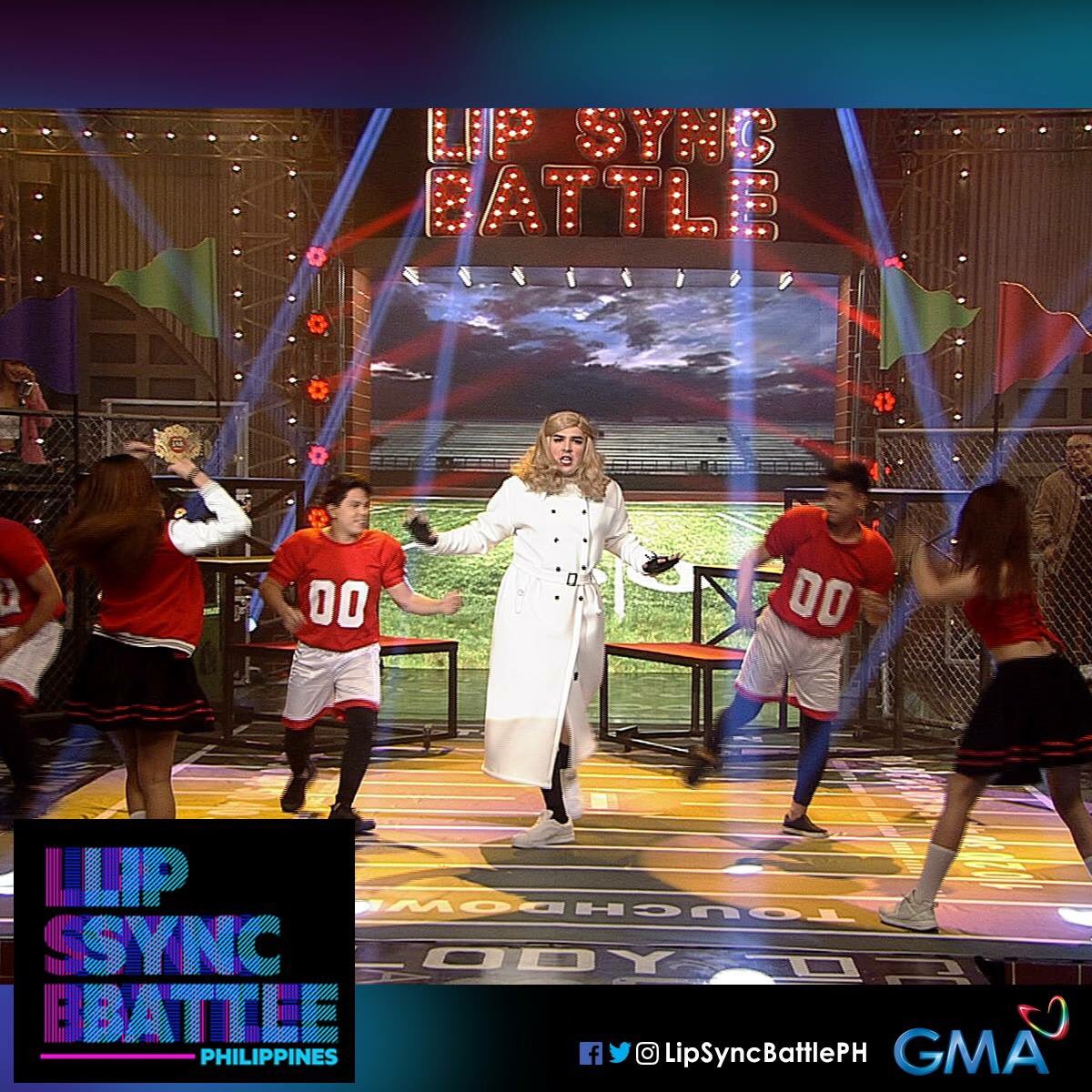 LipSyncBattlePH's tweet photo. Hindi ka nagpatalo sa part na 'yan, @andreparas95! 😂 #LipSyncBattlePhReturns https://t.co/bGQnmXXiOI