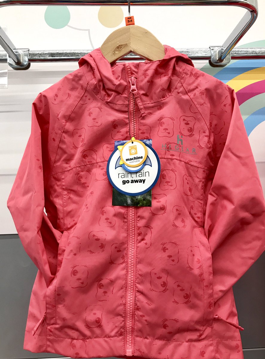 windbreakers go outdoors