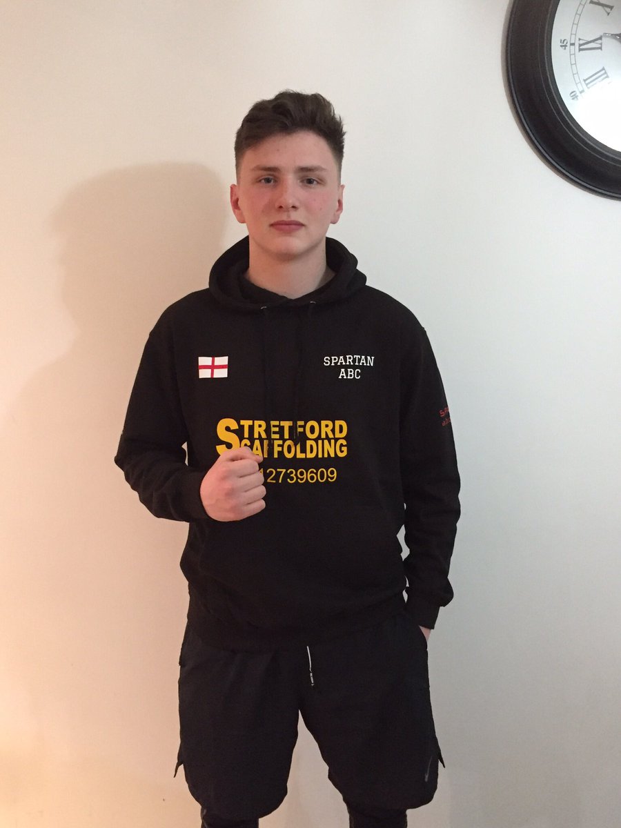 monkey2712's tweet image. Two week to go for the boy #boxing