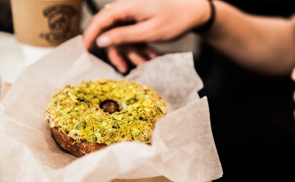 DoRiteDonuts's tweet image. Weekend indulgence in #forestpark, with 🍩 and ☕️ at @CounterTweet. #eatlocal