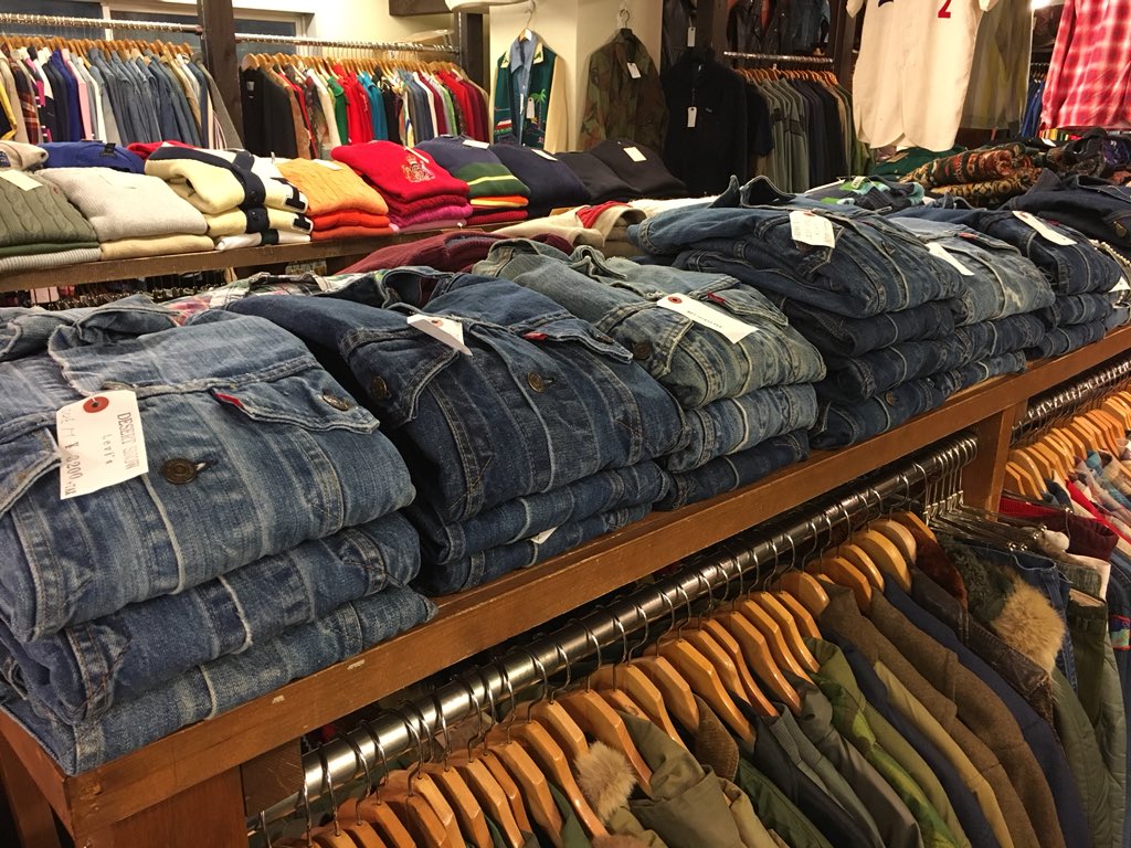 人気のデニムジャケット！ ヴィンテージからレギュラーまでたくさん