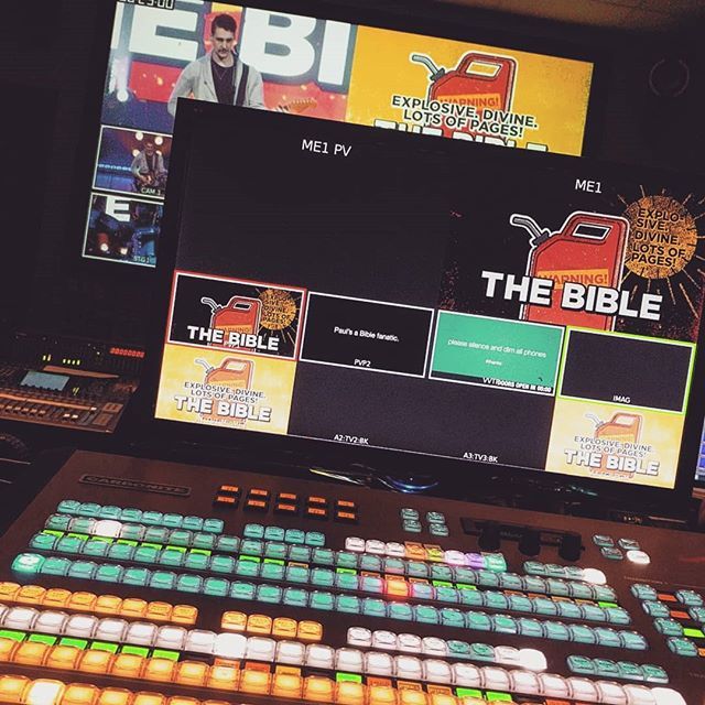 bravelightmedia's tweet image. Team killing it as always! Excited for this series! @realbrianwebb @imchrisstall @crdschurch #shinybuttons #bigGod ift.tt/2IAQq1k