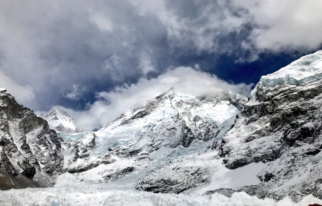 Well it happened! I’ve had altitude sickness most of the day but we did it! Here is Everest in all its glory from Base Camp! Congrats team on a great adventure! #stormhunters #Everest <a href="/StormhunterTWN/">Mark Robinson</a> @georgekourounis <a href="/ExodusTravels/">Exodus Adventure Travels</a> <a href="/weathernetwork/">The Weather Network</a> <a href="/NikonCanada/">Nikon Canada</a> <a href="/TheWeatherNetUS/">Weather Network US</a>