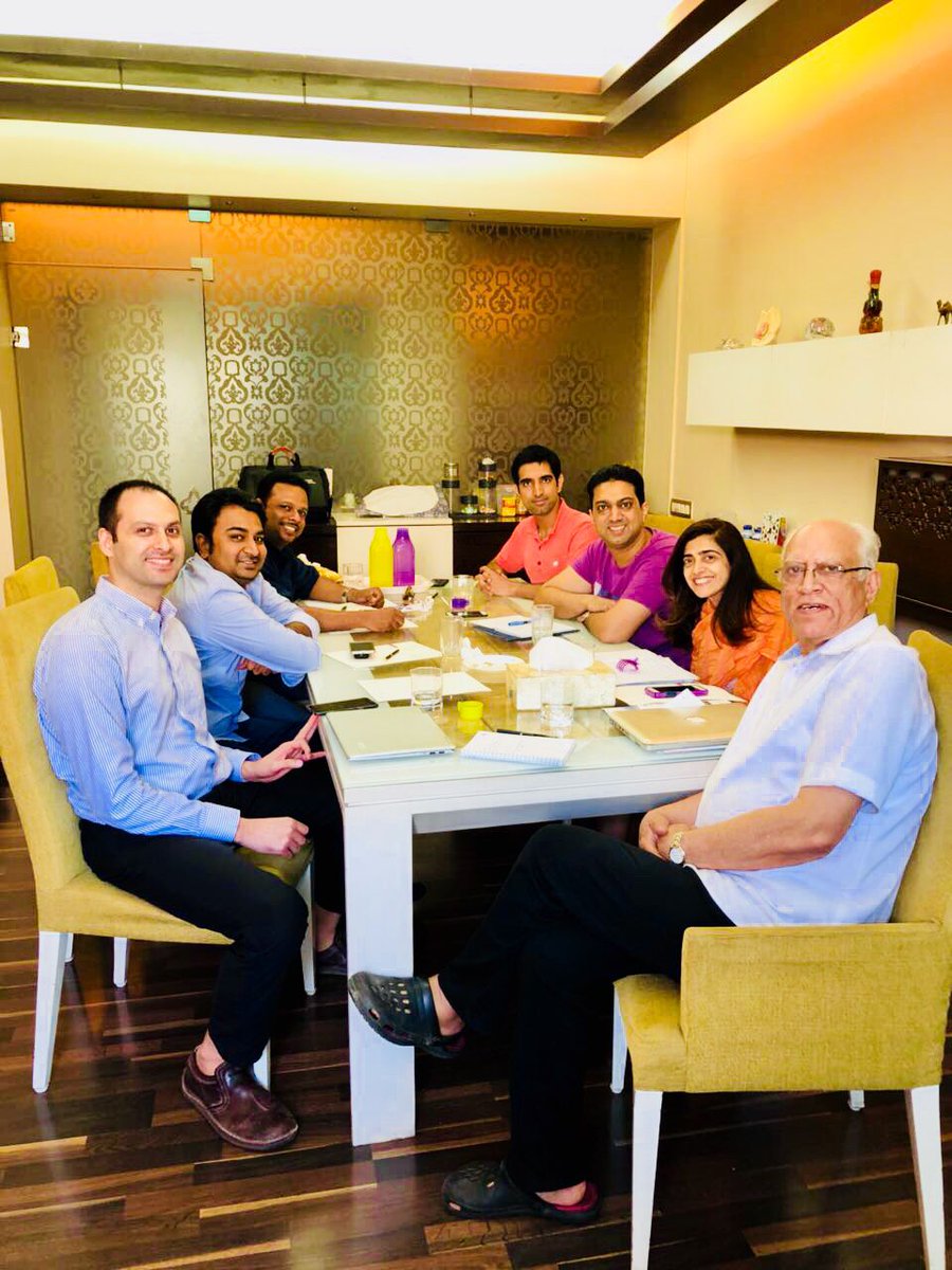 YChabria's tweet photo. When you love what you do - everyday is a holiday! Sunday fun with the amazing #RightSelection #SpeakersBureau team for taking our business to the next level! #YogeshChabria #happionaire https://t.co/Mv0mJXOEqS