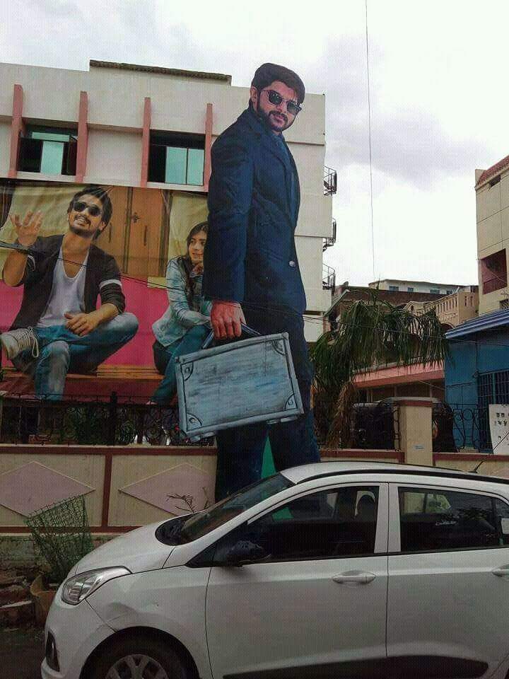 AlluArjunHCF's tweet photo. Stylish Starrr
#HBDBelovedAlluArjun https://t.co/jINoqlOHtz