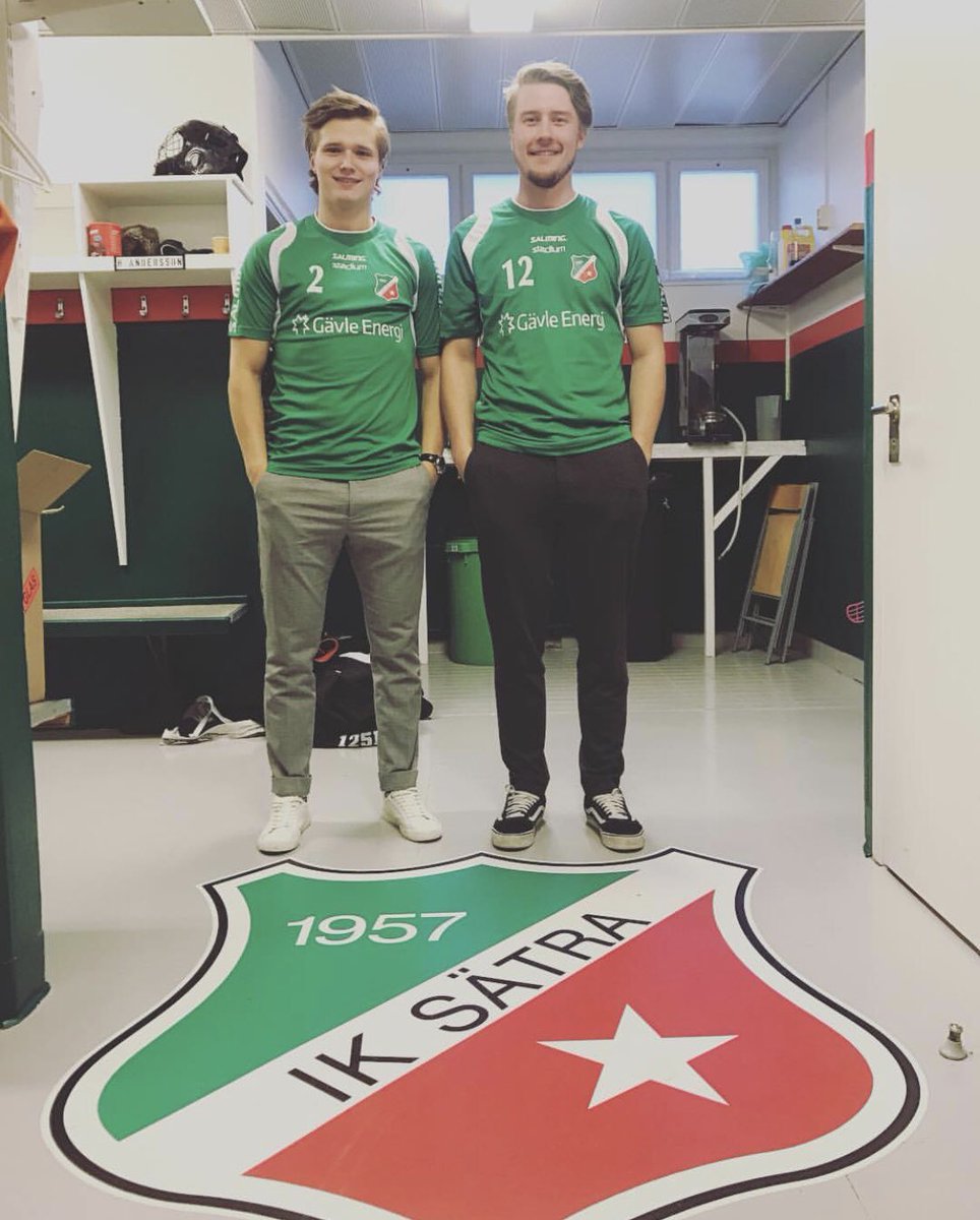 Vilken nyhet det bjöds på igår kväll!
Tobias Ronnerfors och Oliver Frykman glider in under banketten och skriver på kontrakt för IK Sätra!
Båda två kommer närmast från GGIK, välkomna! #iks