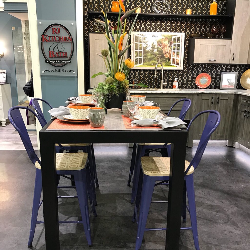 RIConvention's tweet photo. Get inspired and motivated to start or finish those home improvement projects. Check out the @RIBAHomeShow today at the RI Convention Center. Today’s the last day, open from 10am-5pm. 
#rihomeshow #homerenovation https://t.co/Rg3OyqB0Hp