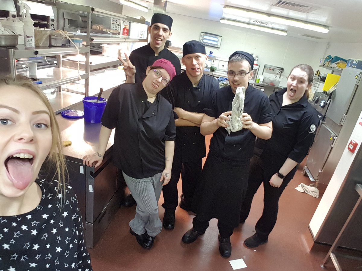 Smugglers Sunday Selfie