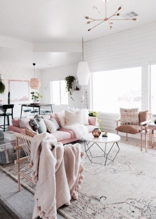 WeRentDMV's tweet photo. It's amazing what a little color can do to Brighten Up Your Apartment Decor For Spring - Apartminty https://t.co/NOIfSAHXZw #ApartmentLife https://t.co/AIRQbdkBl6