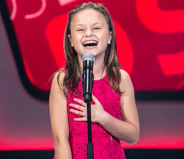rralelu's tweet photo. ja superaram? eu não #TheVoicekids https://t.co/Z1ZNrHMib2