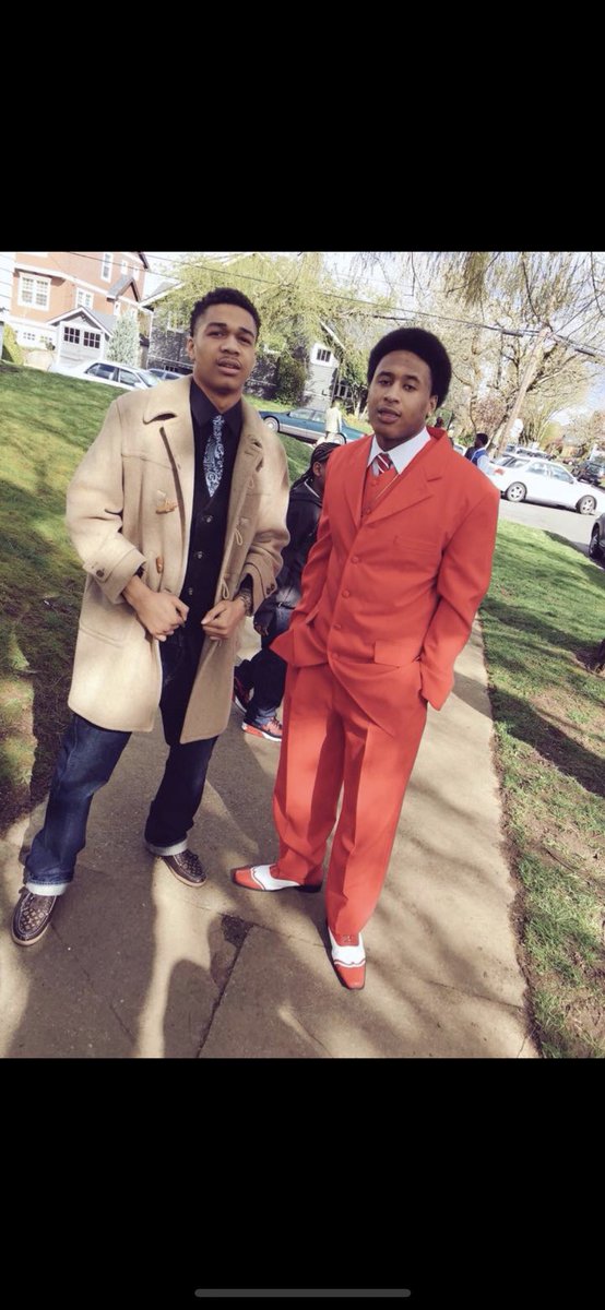 Bwill1's tweet photo. Happy @DraeDayy man I miss the fuck out your goofy ass can’t wait till you’re home and we can catch up I got a fresh pair of js for you and some gold to put around ya neck ❤️😈 #lilGs https://t.co/nOWqVmAxS9