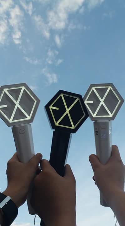 telymyeon09's tweet photo. Waaaah.  Had so much.  You're so amazong EXO- ℓs. Thank you for that moment.  Mwaahh

Thank you so much @PHIXOVotingTeam More events to come.  You worked hard. 

#TimelessPromise #6YearsWithEXO #HappyEXODay  @weareoneEXO https://t.co/cCIKbShWsM