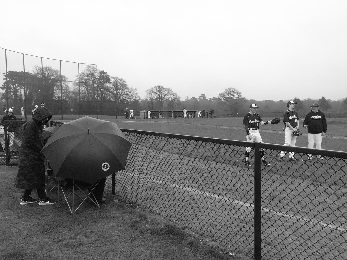 Emilyjatait's tweet photo. A rainy #openingday for NLB at Farnham Park today between @LondonMets &amp; @SotonMustangs Such a different story to last year #BritishBaseball https://t.co/IcauN3ljkn