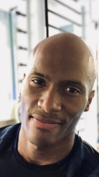 FindscortsMen's tweet photo. ACTIF VIRIL DOMI Paris
https://t.co/ZcRLdKvrJJ

#hung #bienmonte #grossebite #bigdick #uncut #noncirconcis #black #hot #chaud #cho #male #escort #gigolo #escorte #paris #actif #top #fuckyeah https://t.co/CevTafD6WR