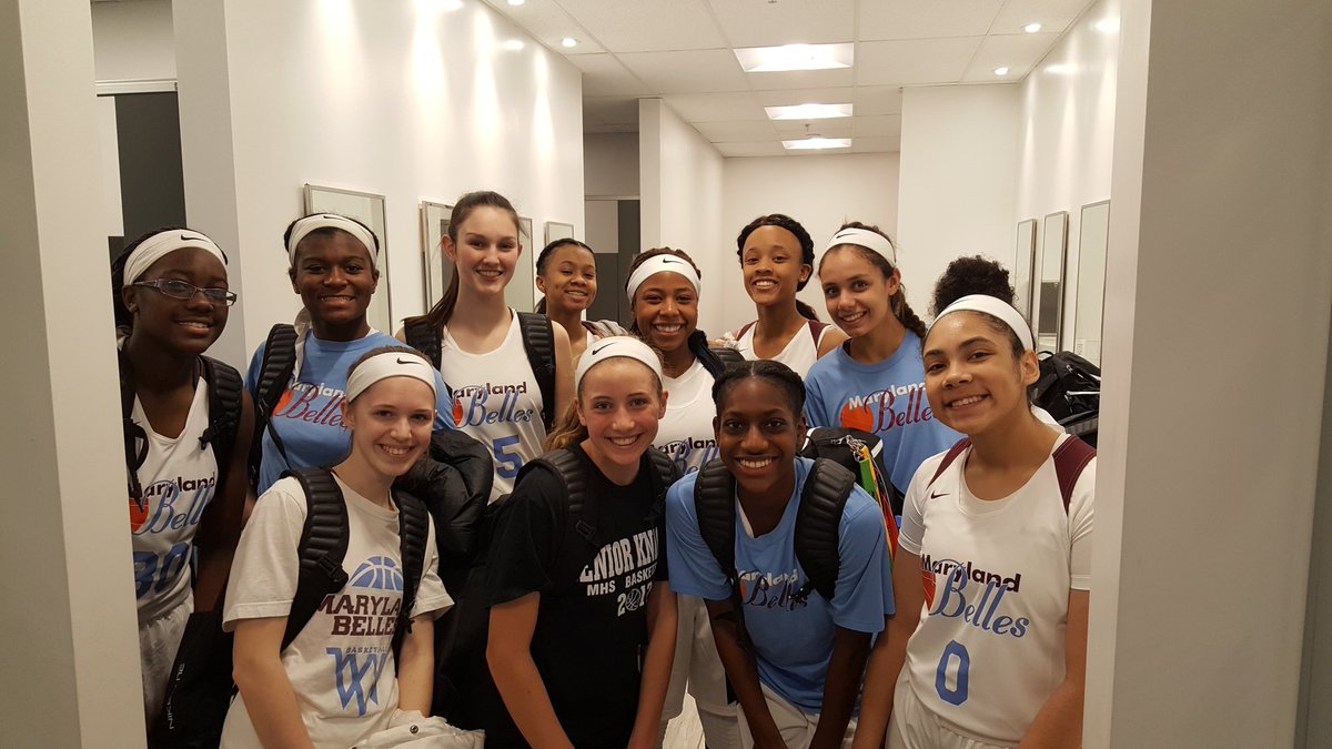 MDBelles2021's tweet photo. Incredible weekend with this group of young ladies! Don't let those sweet faces fool you, lol. They are a bunch of DAWGS!!! ππ―π₯ 4-0 at USJN East Qualifier #Undefeated #BellesUp #BeDifferent ππ https://t.co/0uu5cGEYtE