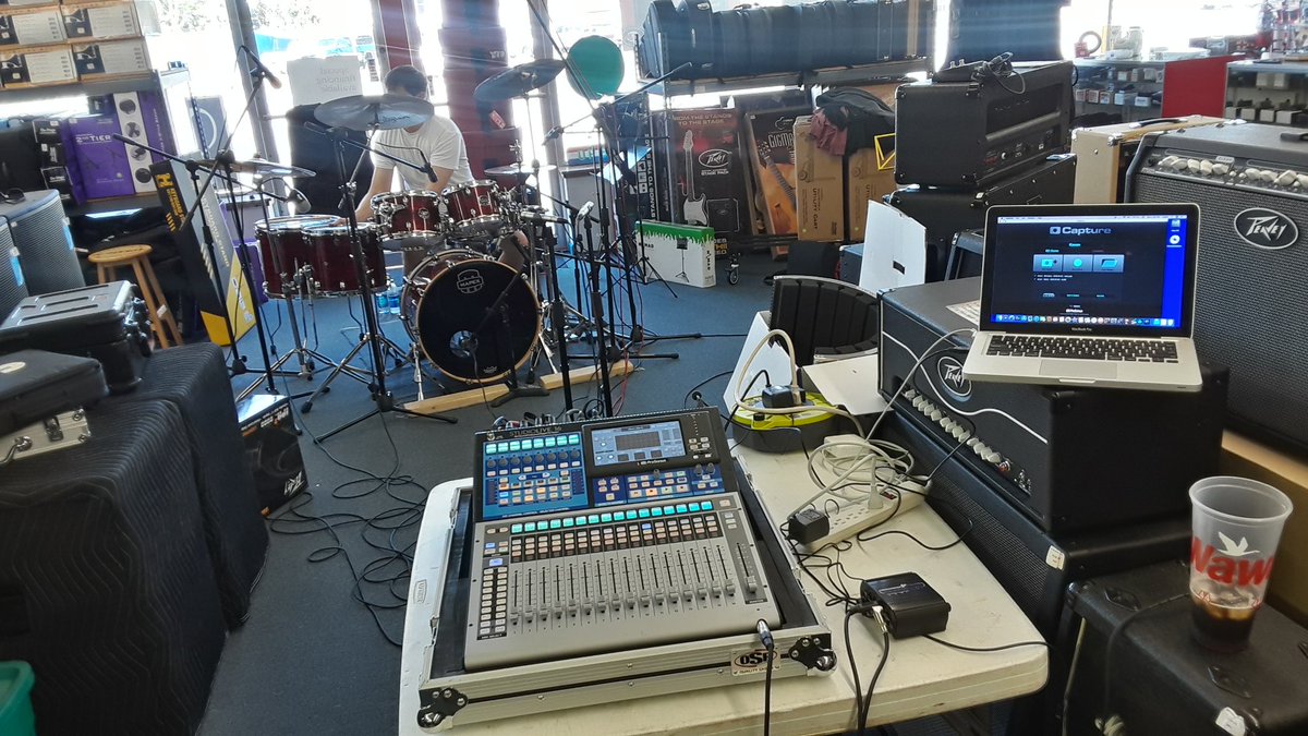 Invaluable tweet media