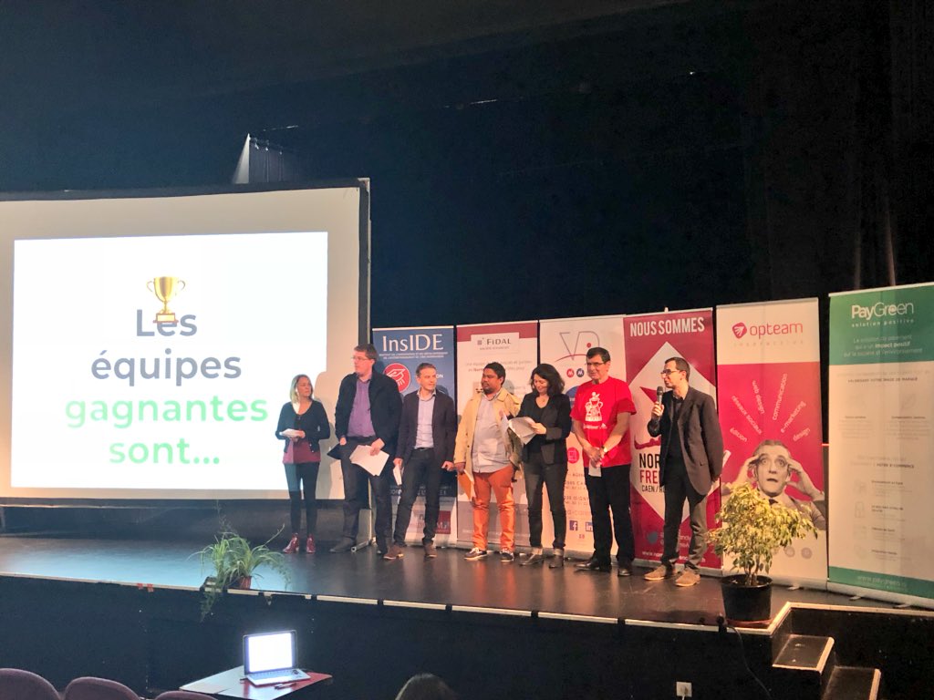 SWCarentan's tweet photo. Le jury a délibéré ! Chaque équipe a le droit à un retour sur le travail fait pendant ces 54h de création ! #SWCarentan #StartupWeekend https://t.co/wJKWpJ8A7C