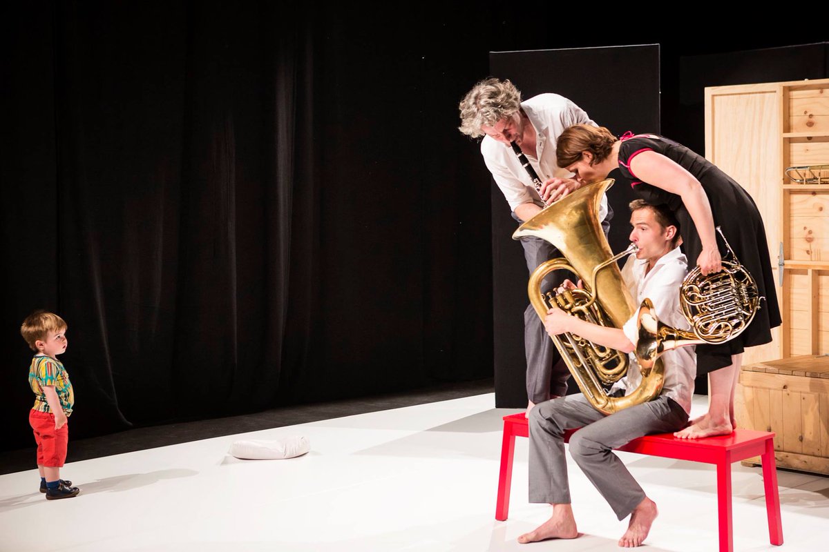 Whoosh! Is one of many fun family events we have at #TheBathFestival  Book now to see this wonderful multisensory show with your little one. Tickets £9 book here bit.ly/2uWcEsK <a href="/TheatreRBath/">Theatre Royal Bath</a> #EarlyYears #Theatre #Bath